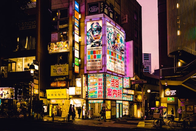 武威寻找学术平衡：留学日本如何处理学业与生活